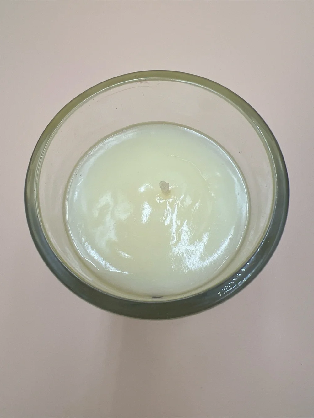 NWT Arbonne aromatherapy candle Unwind